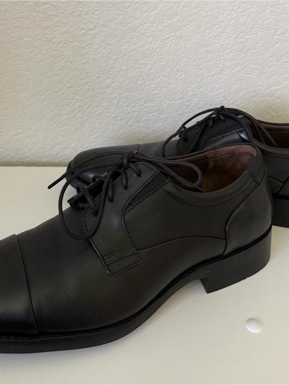 Johnston & Murphy Sheep Skin Lace-Up Derbys